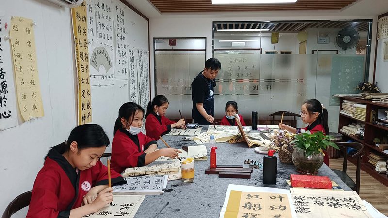 小标题：关注证书含金量，选择权威机构