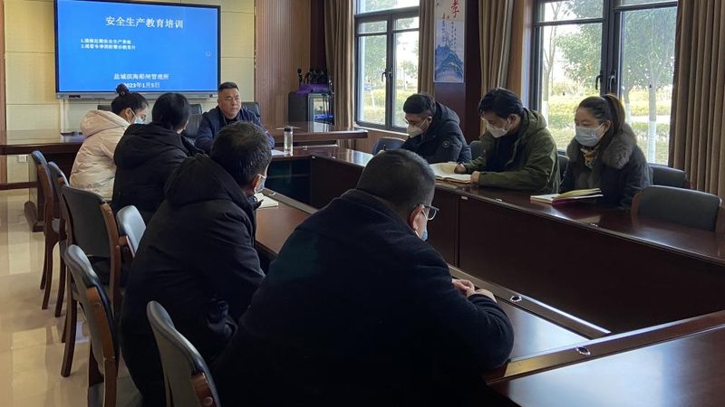 函授与业余考试：难度对比解析